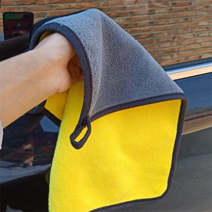 Microfiber Car Drying Towels – Multiple Sizes & Packs